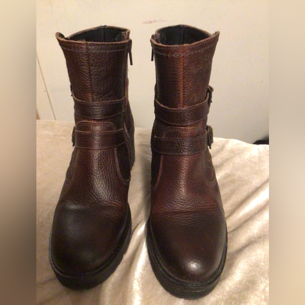 BULL BOXER ANKLE BOOT SZ 39